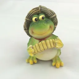 Figurka - Żaba w kapeluszu z harmonią